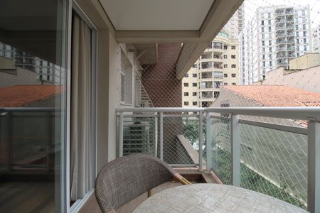 Apartamento para alugar com 68m², 2 quartos e 1 vagaVaranda