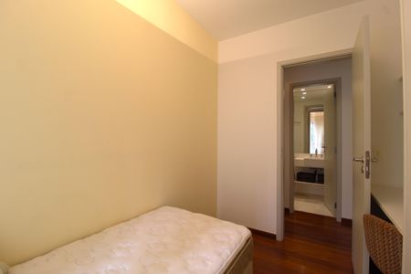 Apartamento para alugar com 68m², 2 quartos e 1 vagaQuarto 1