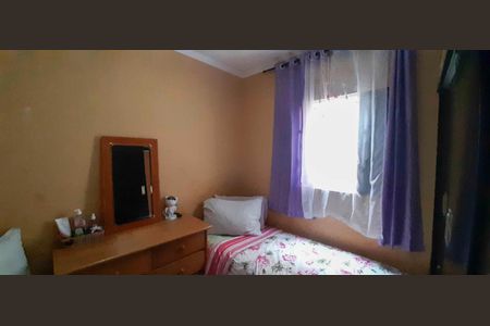 Quarto 2 de casa à venda com 2 quartos, 60m² em São Pedro, Osasco