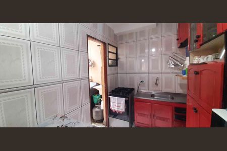 Casa à venda com 60m², 2 quartos e 1 vaga