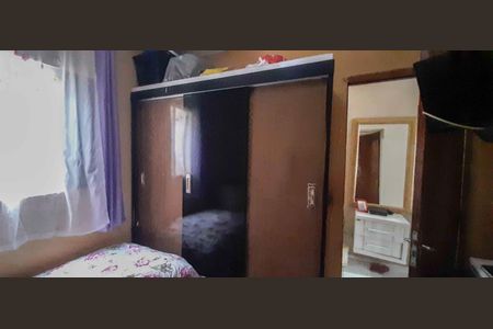 Casa à venda com 60m², 2 quartos e 1 vaga