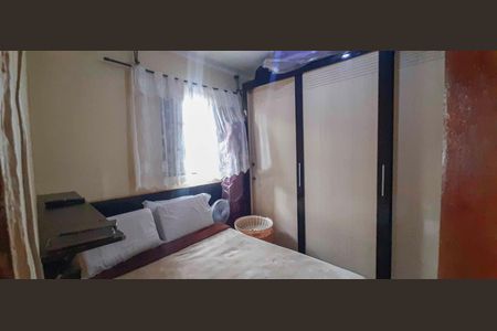 Quarto 1 de casa à venda com 2 quartos, 60m² em São Pedro, Osasco