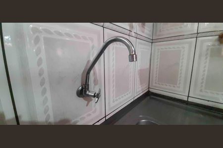 Casa à venda com 60m², 2 quartos e 1 vaga