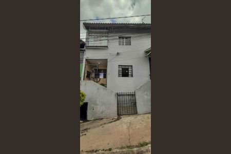 Casa à venda com 60m², 2 quartos e 1 vaga Casa à venda com 60m², 2 quartos e 1 vagaFachada da Casa