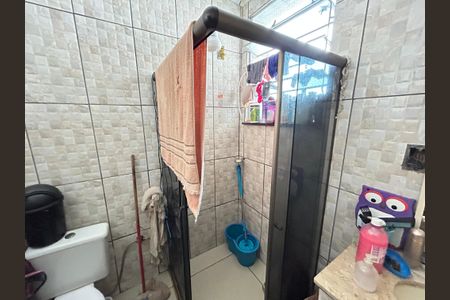 Casa à venda com 110m², 3 quartos e 1 vagaBanheiro