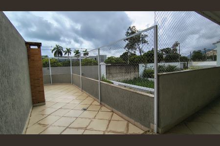 Casa de condomínio para alugar com 360m², 5 quartos e 3 vagasVaranda da Suíte 2 e 3