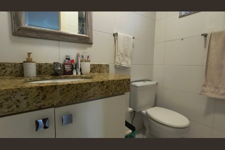 Casa de condomínio para alugar com 360m², 5 quartos e 3 vagasBanheiro da Suíte 3