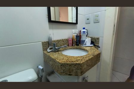 Casa de condomínio para alugar com 360m², 5 quartos e 3 vagasBanheiro da Suíte 2