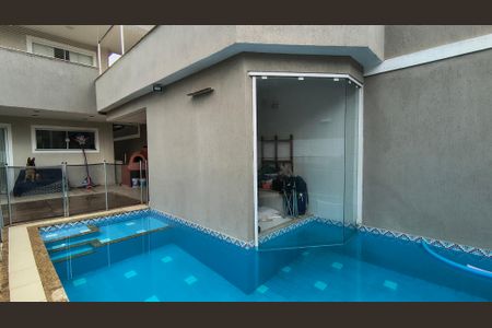 Casa de condomínio para alugar com 360m², 5 quartos e 3 vagasSauna