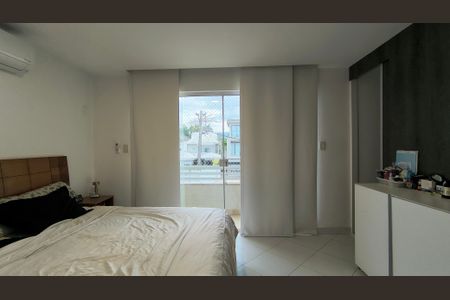 Casa de condomínio para alugar com 360m², 5 quartos e 3 vagasSuíte 1