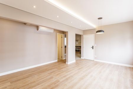 Sala de apartamento à venda com 3 quartos, 95m² em Itaim Bibi, São Paulo