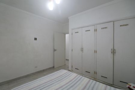 Apartamento para alugar com 128m², 3 quartos e sem vagaQuarto