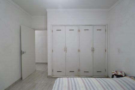 Apartamento para alugar com 128m², 3 quartos e sem vagaQuarto