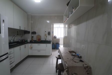 Apartamento para alugar com 128m², 3 quartos e sem vagaCozinha