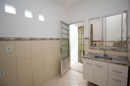 Casa para alugar com 30m², 1 quarto e sem vaga Casa para alugar com 30m², 1 quarto e sem vagaCozinha
