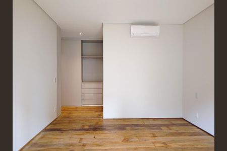 Apartamento à venda com 221m², 3 quartos e 4 vagasFoto 34