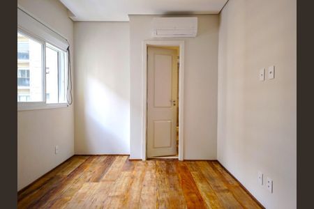 Apartamento à venda com 221m², 3 quartos e 4 vagasFoto 15