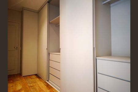 Apartamento à venda com 221m², 3 quartos e 4 vagasFoto 23