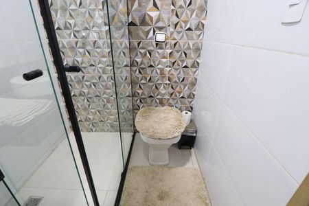 Casa para alugar com 150m², 3 quartos e 2 vagasBanheiro Social 1