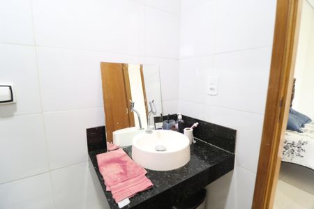 Casa para alugar com 150m², 3 quartos e 2 vagasBanheiro Suíte