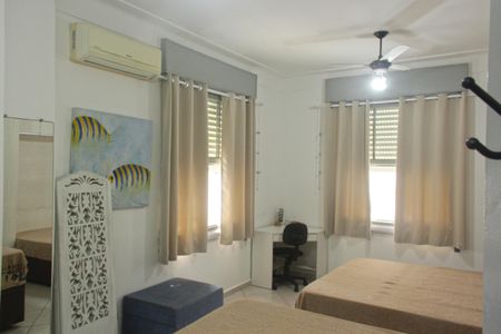 Suíte de apartamento para alugar com 1 quarto, 64m² em Gonzaga, Santos