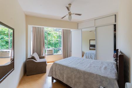 Apartamento à venda com 110m², 2 quartos e sem vagaQuarto 1