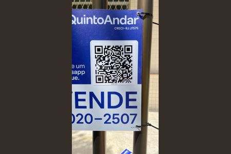 Apartamento à venda com 110m², 2 quartos e sem vaga Apartamento à venda com 110m², 2 quartos e sem vagaPlaquinha