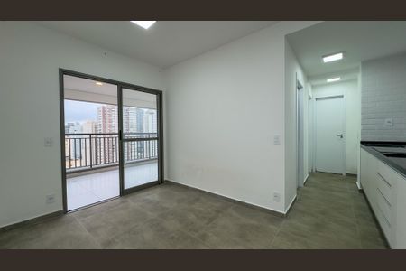 Sala de apartamento para alugar com 2 quartos, 51m² em Santo Amaro, São Paulo
