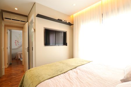 Apartamento para alugar com 107m², 3 quartos e 2 vagasSuíte