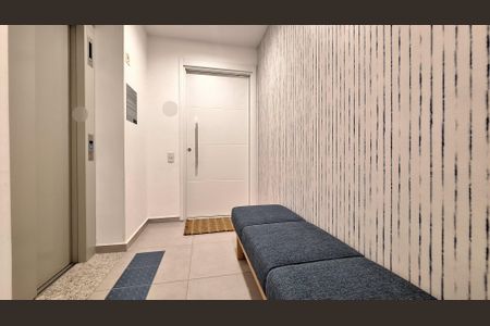 Apartamento para alugar com 107m², 3 quartos e 2 vagasHall social