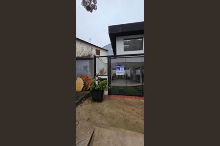 Casa à venda com 156m², 3 quartos e 4 vagas Casa à venda com 156m², 3 quartos e 4 vagasPlaquinha instalada