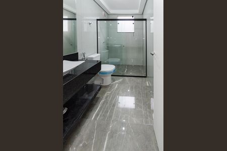 Casa à venda com 156m², 3 quartos e 4 vagas Casa à venda com 156m², 3 quartos e 4 vagasBanheiro suíte