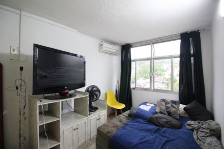 Quarto de apartamento para alugar com 1 quarto, 42m² em Taquara, Rio de Janeiro