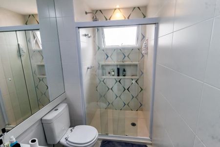 Apartamento à venda com 163m², 4 quartos e 3 vagasBanheiro da Suíte 2 - chuveiro