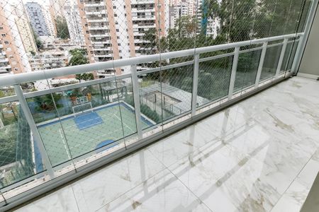 Apartamento à venda com 163m², 4 quartos e 3 vagasVaranda da Sala