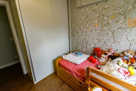 Apartamento à venda com 163m², 4 quartos e 3 vagasQuarto 2