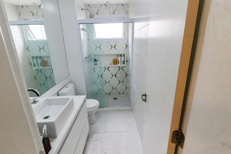 Apartamento à venda com 163m², 4 quartos e 3 vagasBanheiro da Suíte 1