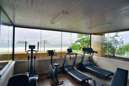 Apartamento para alugar com 55m², 1 quarto e 1 vaga Apartamento para alugar com 55m², 1 quarto e 1 vagaÁrea Comum - Academia