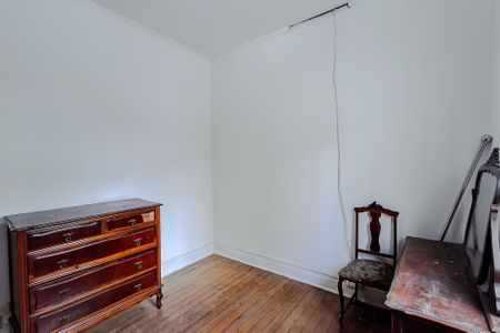 Casa à venda com 106m², 3 quartos e 1 vaga Casa à venda com 106m², 3 quartos e 1 vagaQuarto 3