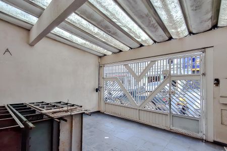 Casa à venda com 106m², 3 quartos e 1 vaga Casa à venda com 106m², 3 quartos e 1 vagaGaragem