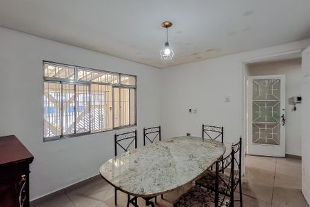 Casa à venda com 106m², 3 quartos e 1 vaga Casa à venda com 106m², 3 quartos e 1 vagaSala de Jantar