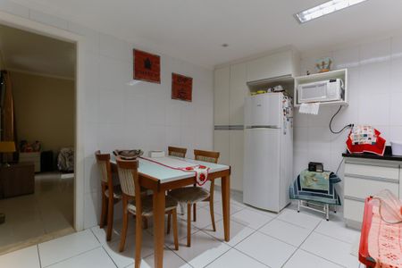 Apartamento à venda com 52m², 1 quarto e sem vagaCozinha e área de serviço