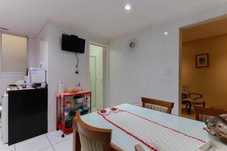 Apartamento à venda com 52m², 1 quarto e sem vagaCozinha e área de serviço