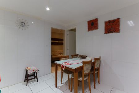 Apartamento à venda com 52m², 1 quarto e sem vagaCozinha e área de serviço