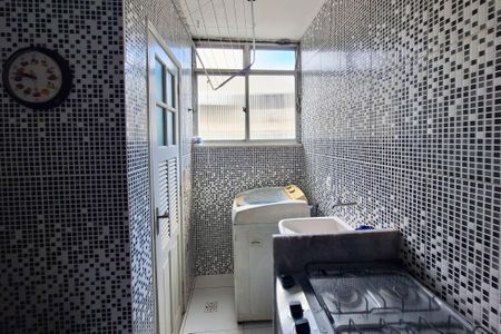 Apartamento à venda com 75m², 2 quartos e 1 vaga Apartamento à venda com 75m², 2 quartos e 1 vagaÁrea de Serviço