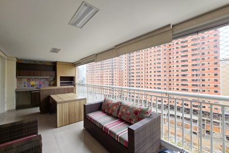 Apartamento para alugar com 156m², 3 quartos e 3 vagasSacada