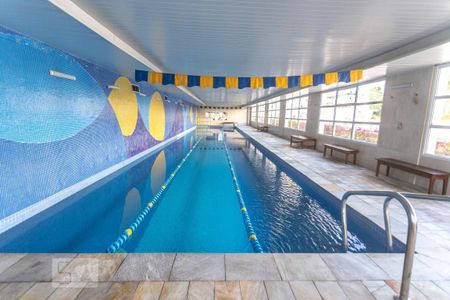 Apartamento para alugar com 156m², 3 quartos e 3 vagasÁrea comum - Piscina