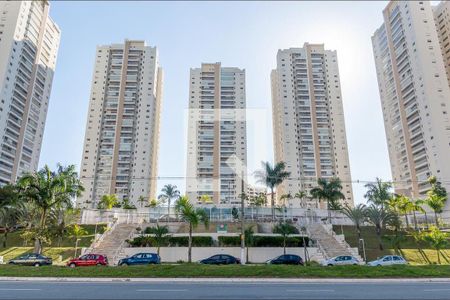 Apartamento para alugar com 156m², 3 quartos e 3 vagasFachada