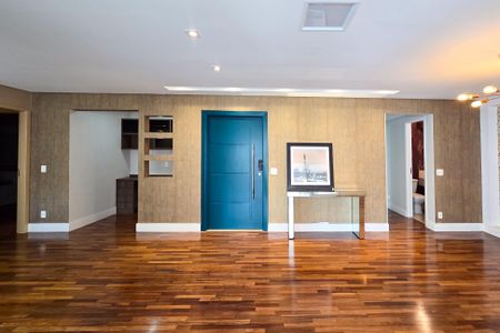 Apartamento para alugar com 156m², 3 quartos e 3 vagasSala