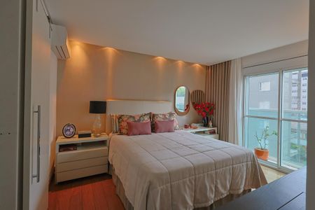 Apartamento à venda com 176m², 4 quartos e 4 vagasSuíte 3